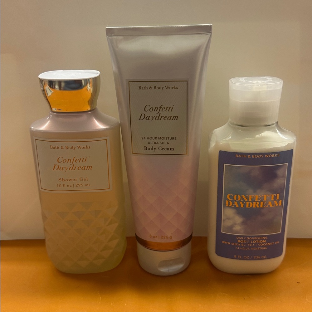 Bath & Body Works Confetti Daydream Set - Pink